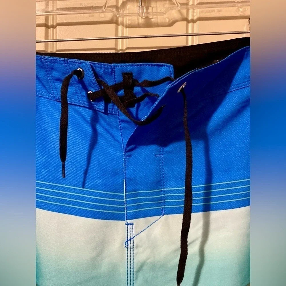 Hurley Blue/White Pleasure Point Board Swim Shorts Trunks